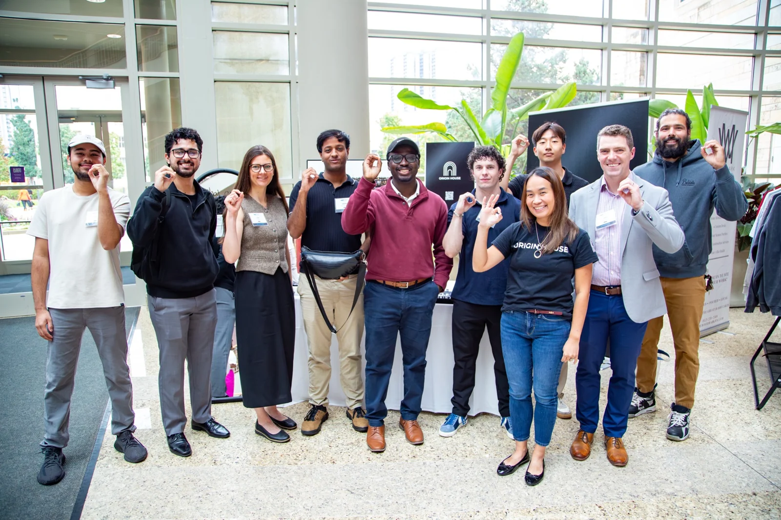 Origin Pitch participants together at the MN Rising Professionals Conference